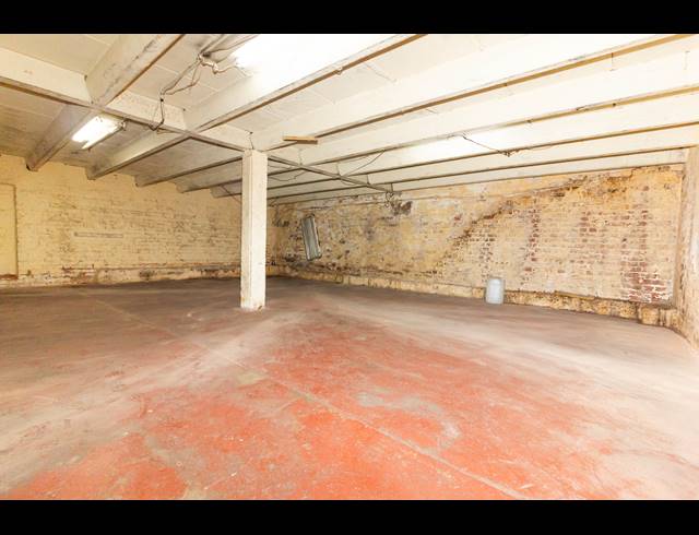 280M² BUSINESS TO LET IN BELLAIR